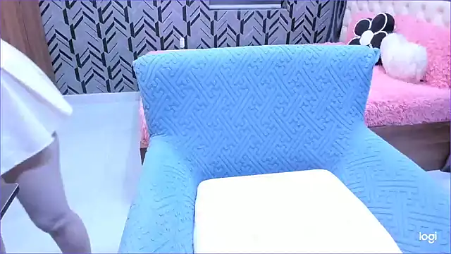 Snapshot of Toyota_Motor_Corporation chatting on 12/14/25, 11:20 Toyota Motor Corporation online show from 12/14/25, 11:20