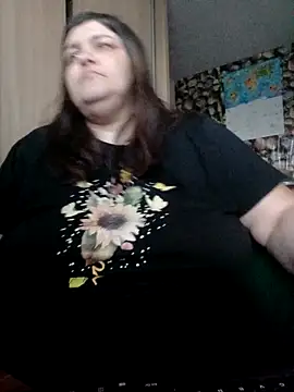 Snapshot of PUNKFUNK_HIGHLANDERX_EMTm chatting on 02/14/25, 02:54 PUNKFUNK HIGHLANDERX EMTm online show from 02/14/25, 02:54