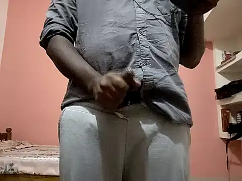 Snapshot of Aneesh007m chatting on 11/18/25, 09:14 Aneesh007m online show from 11/18/25, 09:14