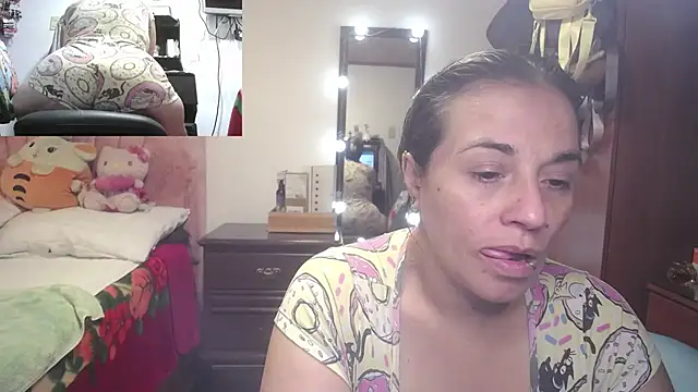zoe hotxxx online show from 05/16/26, 02:27