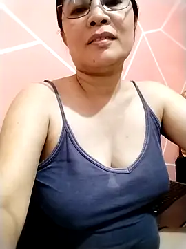  wetty kitty  online show from 04/04/26, 06:55