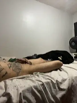 Snapshot of RenanDlc chatting on 02/25/26, 10:25 RenanDlc online show from 02/25/26, 10:25