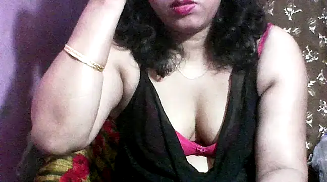 Snapshot of koyel90 chatting on 02/25/25, 03:31 koyel90 online show from 02/25/25, 03:31