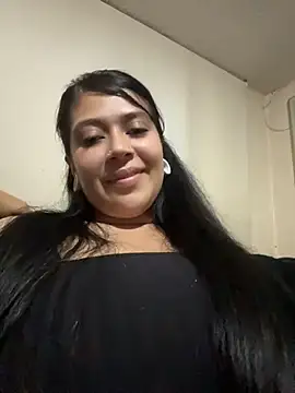Snapshot of emilyjohanson chatting on 05/03/26, 06:41 emilyjohanson online show from 05/03/26, 06:41