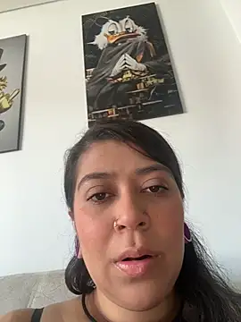 emilyjohanson online show from 06/17/26, 06:09