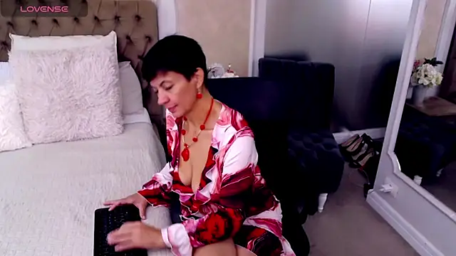 BustyPenellope online show from 10/06/25, 02:53