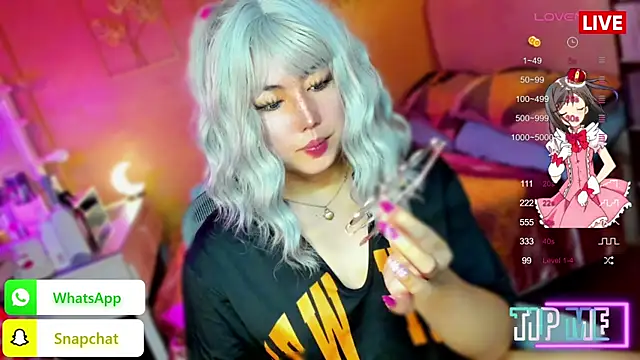 HOTnWILDalice online show from 09/24/25, 01:20