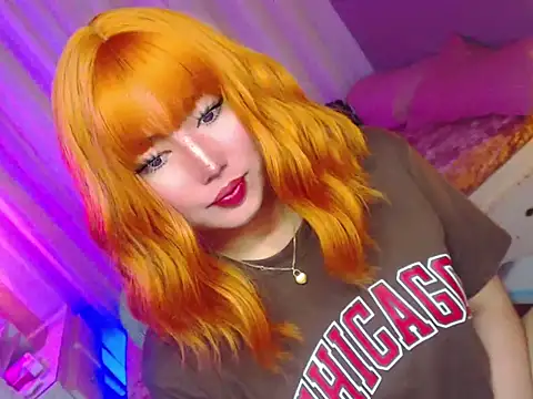 HOTnWILDalice online show from 04/19/26, 01:05