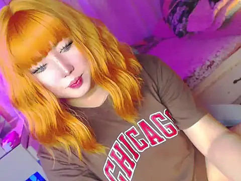 HOTnWILDalice online show from 04/21/26, 02:15