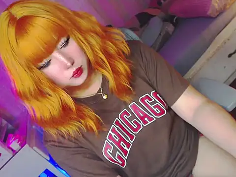 HOTnWILDalice online show from 04/23/26, 07:30