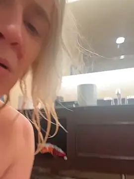 SugarTits199869 online show from 10/25/25, 12:02