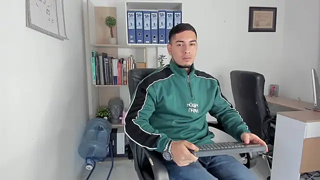 Dimitri Colleman online show from 01/30/25, 09:04