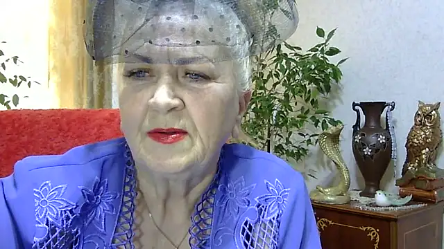 Emma52610 online show from 03/06/25, 06:08