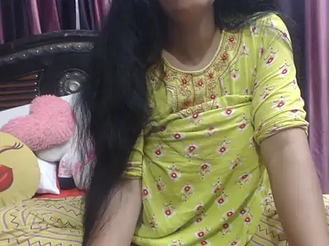 Snapshot of prettyindiandoll chatting on 07/17/26, 06:53 prettyindiandoll online show from 07/17/26, 06:53