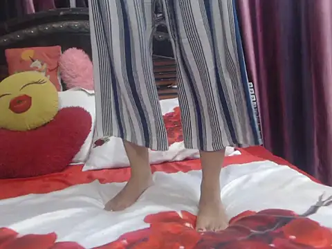 Snapshot of prettyindiandoll chatting on 07/18/26, 06:17 prettyindiandoll online show from 07/18/26, 06:17