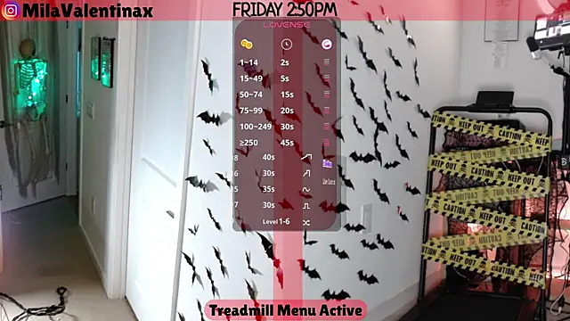 Snapshot of MilaValentina chatting on 10/10/25, 06:51 MilaValentina online show from 10/10/25, 06:51