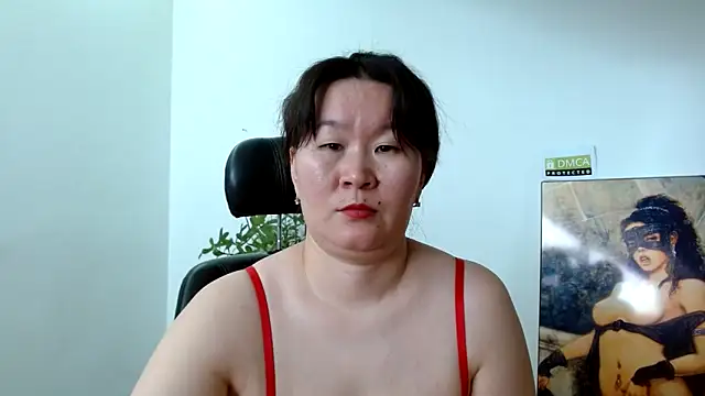 Snapshot of Akira_xx chatting on 02/23/25, 01:35 Akira xx online show from 02/23/25, 01:35