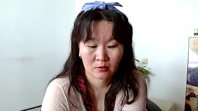 Snapshot of Akira_xx chatting on 03/13/25, 04:49 Akira xx online show from 03/13/25, 04:49