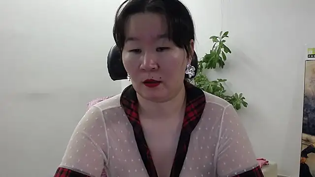 Snapshot of Akira_xx chatting on 10/29/25, 01:30 Akira xx online show from 10/29/25, 01:30