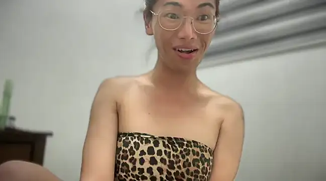 Snapshot of Jakolera2020 chatting on 03/19/25, 02:59 Jakolera2020 online show from 03/19/25, 02:59