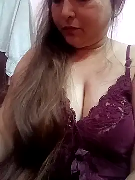 Snapshot of naughtymadam chatting on 12/10/24, 04:34 naughtymadam online show from 12/10/24, 04:34