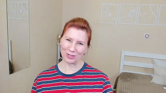 FoxySophia online show from 02/24/25, 11:41