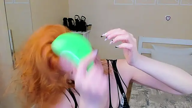 FoxySophia online show from 02/19/26, 09:11