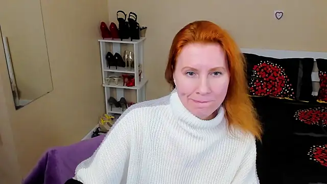 FoxySophia online show from 04/15/26, 07:58