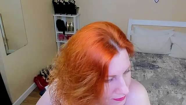 FoxySophia online show from 06/11/26, 12:43