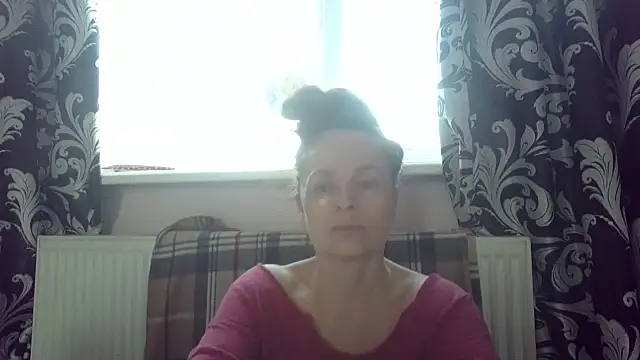 LindaStarS online show from 04/10/26, 04:39