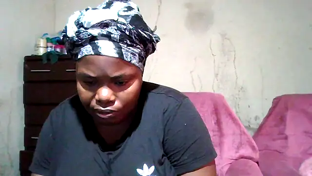 Snapshot of sexybigboobz chatting on 11/25/25, 04:45 sexybigboobz online show from 11/25/25, 04:45