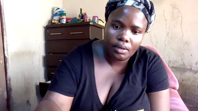 Snapshot of sexybigboobz chatting on 11/29/25, 06:05 sexybigboobz online show from 11/29/25, 06:05