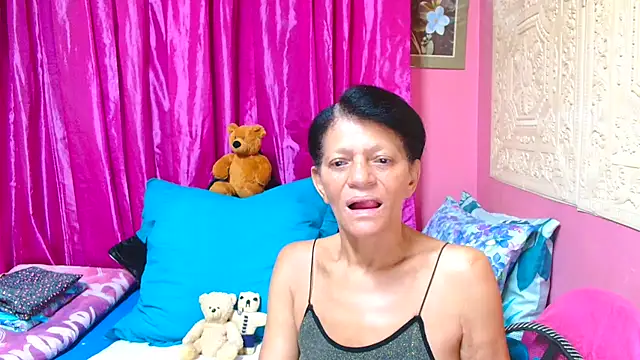 SLUTTYROXY online show from 03/22/25, 05:09