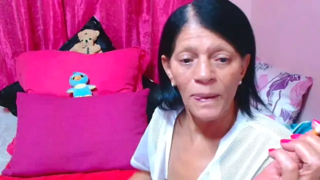 SLUTTYROXY online show from 01/18/26, 06:34