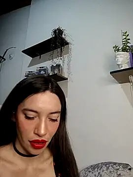 loveuu-bae online show from 01/01/25, 12:43