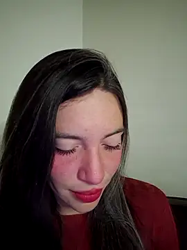 loveuu-bae online show from 09/10/25, 12:43