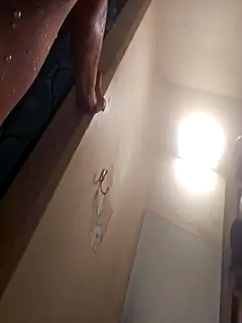 UncutHammer69 online show from 11/03/25, 08:48