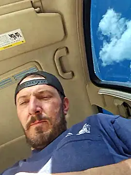 UncutHammer69 online show from 04/11/26, 09:52