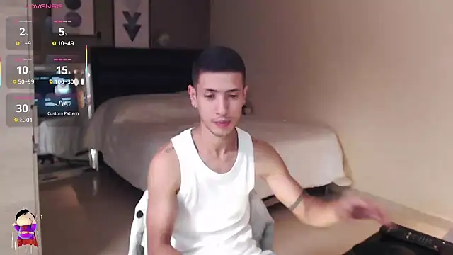 RetainedHound online show from 10/24/25, 02:46