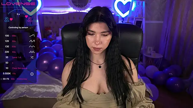 Snapshot of EmilyCandyy chatting on 01/14/25, 07:38 EmilyCandyy online show from 01/14/25, 07:38