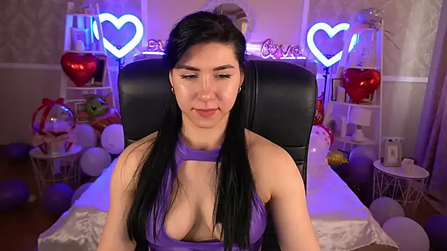 Snapshot of EmilyCandyy chatting on 02/17/25, 09:46 EmilyCandyy online show from 02/17/25, 09:46