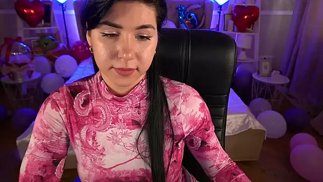 Snapshot of EmilyCandyy chatting on 02/17/25, 12:48 EmilyCandyy online show from 02/17/25, 12:48