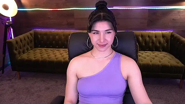 Snapshot of EmilyCandyy chatting on 09/27/25, 05:34 EmilyCandyy online show from 09/27/25, 05:34