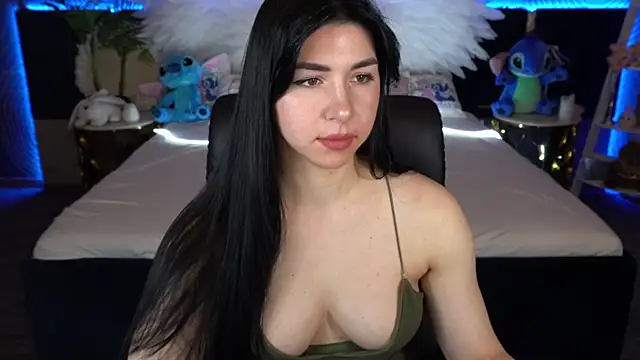 Snapshot of EmilyCandyy chatting on 10/20/25, 05:41 EmilyCandyy online show from 10/20/25, 05:41