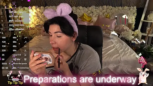 EmilyCandyy online show from 04/24/26, 07:44