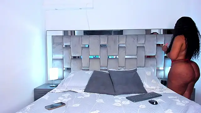 Cammiila online show from 02/14/25, 04:20