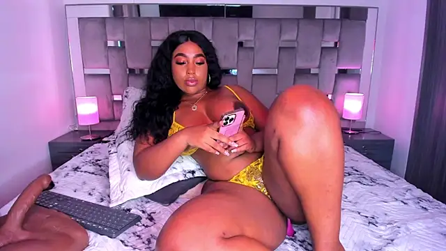 Cammiila online show from 03/19/25, 07:27