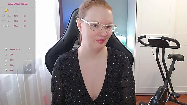 Lady Inari online show from 02/02/26, 10:58