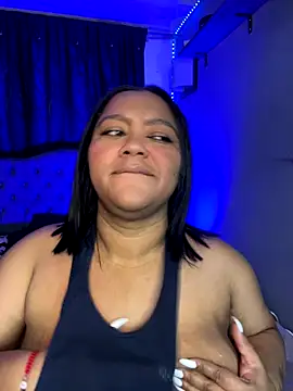 yanza2002 online show from 11/06/25, 11:15