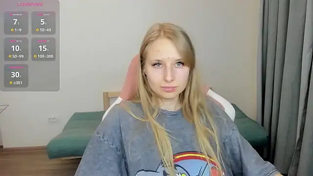 Snapshot of Jessy_Ginger chatting on 03/09/25, 09:14 Jessy Ginger online show from 03/09/25, 09:14